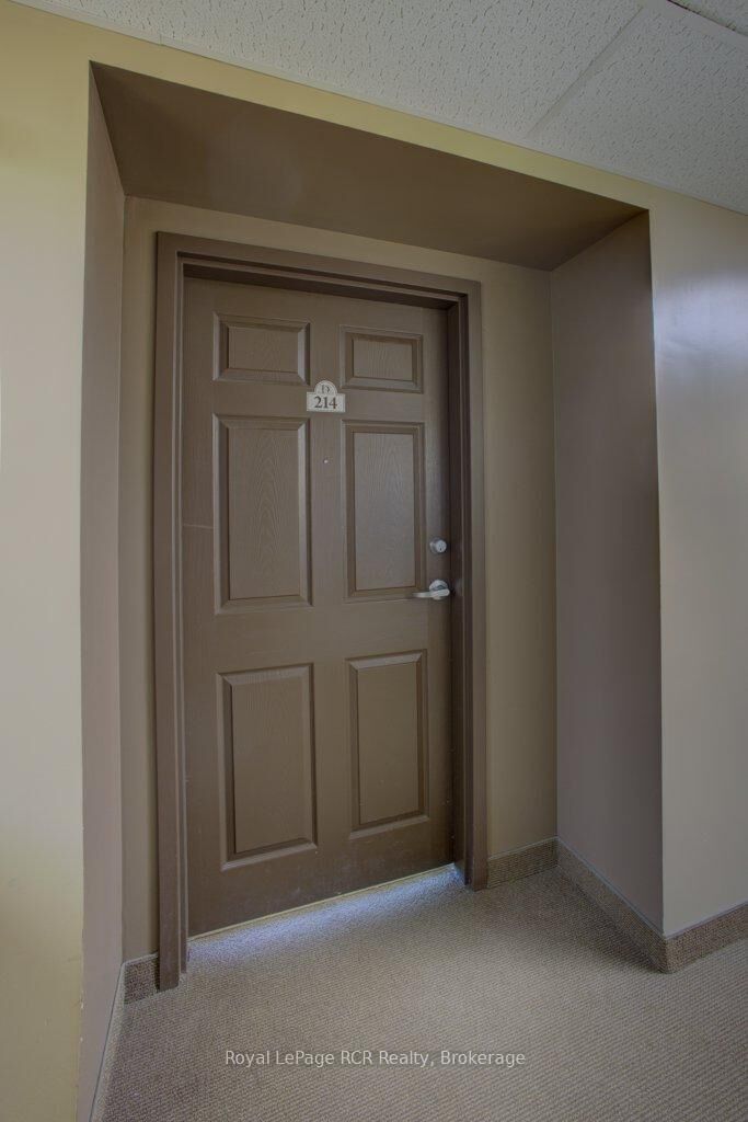 Property Photo:  645 St David Street S 214  ON N1M 0A9 