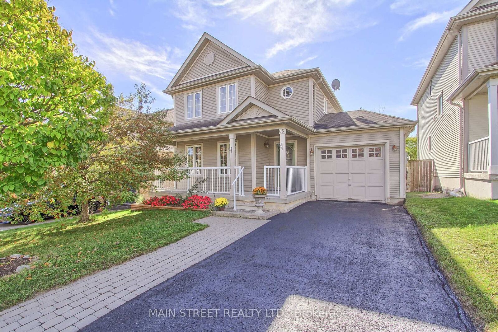 Property Photo:  65 Ian Drive  ON L4P 4G3 