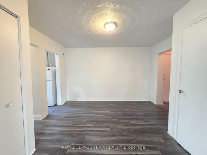 Property Photo:  187 Unit 2 Bradley Avenue  ON K1L 7E1 