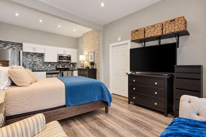 Property Photo:  181 West Avenue  ON L8L 5C7 