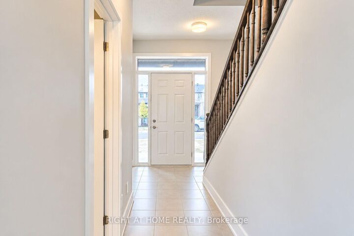 Property Photo:  615 Cygnus Street  ON K2J 7A9 