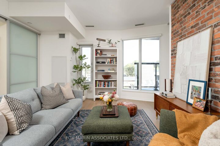 Property Photo:  138 St Helens Avenue 512  ON M6H 0B8 