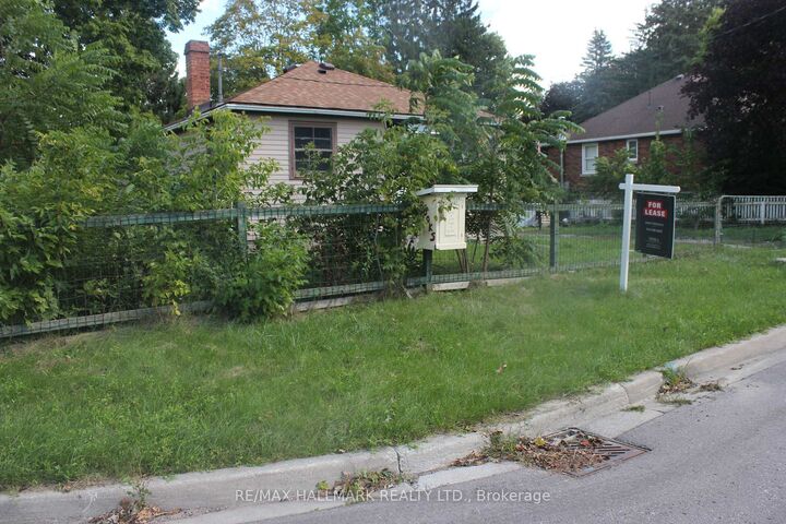 Property Photo:  71 John Street  ON L7E 3H4 