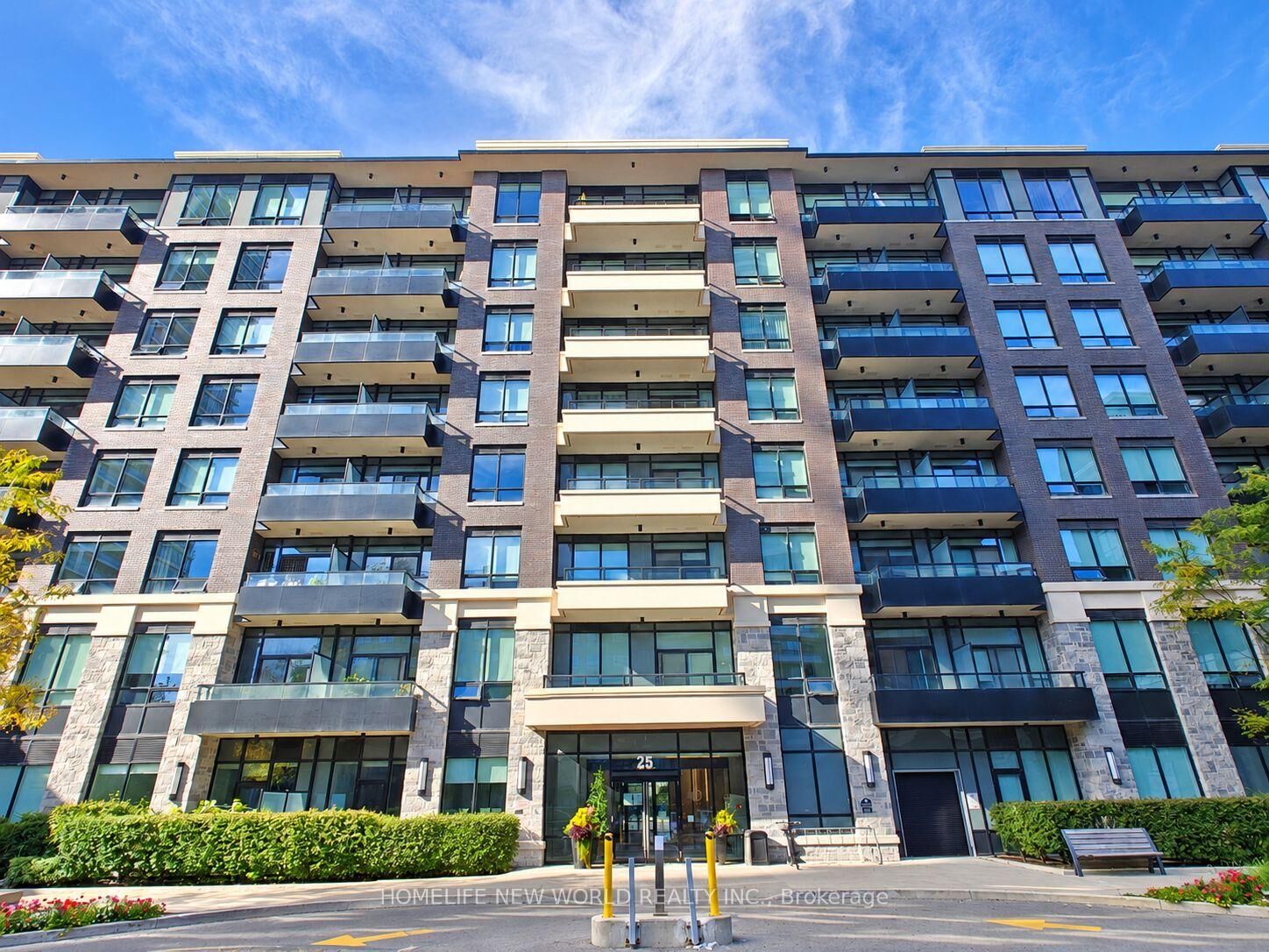 Property Photo:  25 Water Walk Drive 605  ON L3P 1N3 
