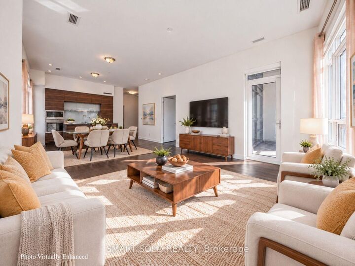Property Photo:  88 Scott Street 2109  ON M5E 0A9 