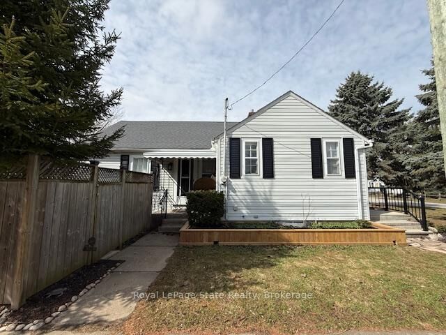 Property Photo:  6988 High Street  ON L2G 1N9 