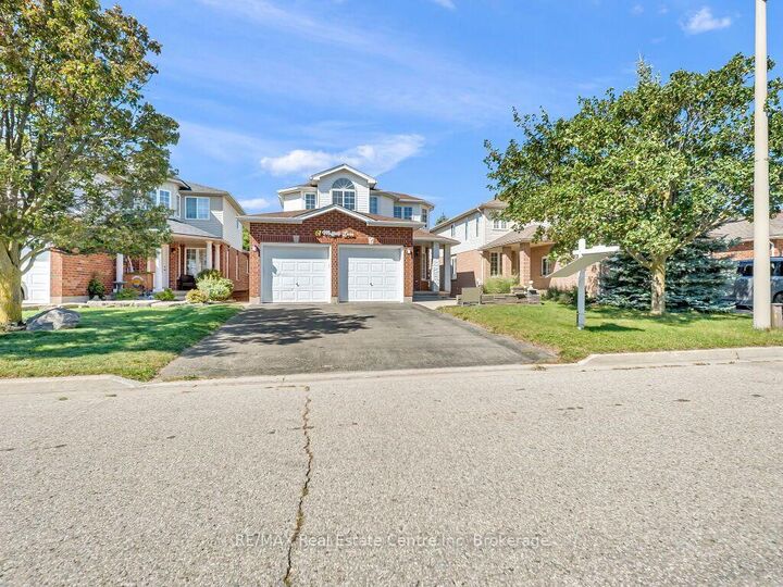 Property Photo:  61 Moffatt Lane  ON N1G 5E8 