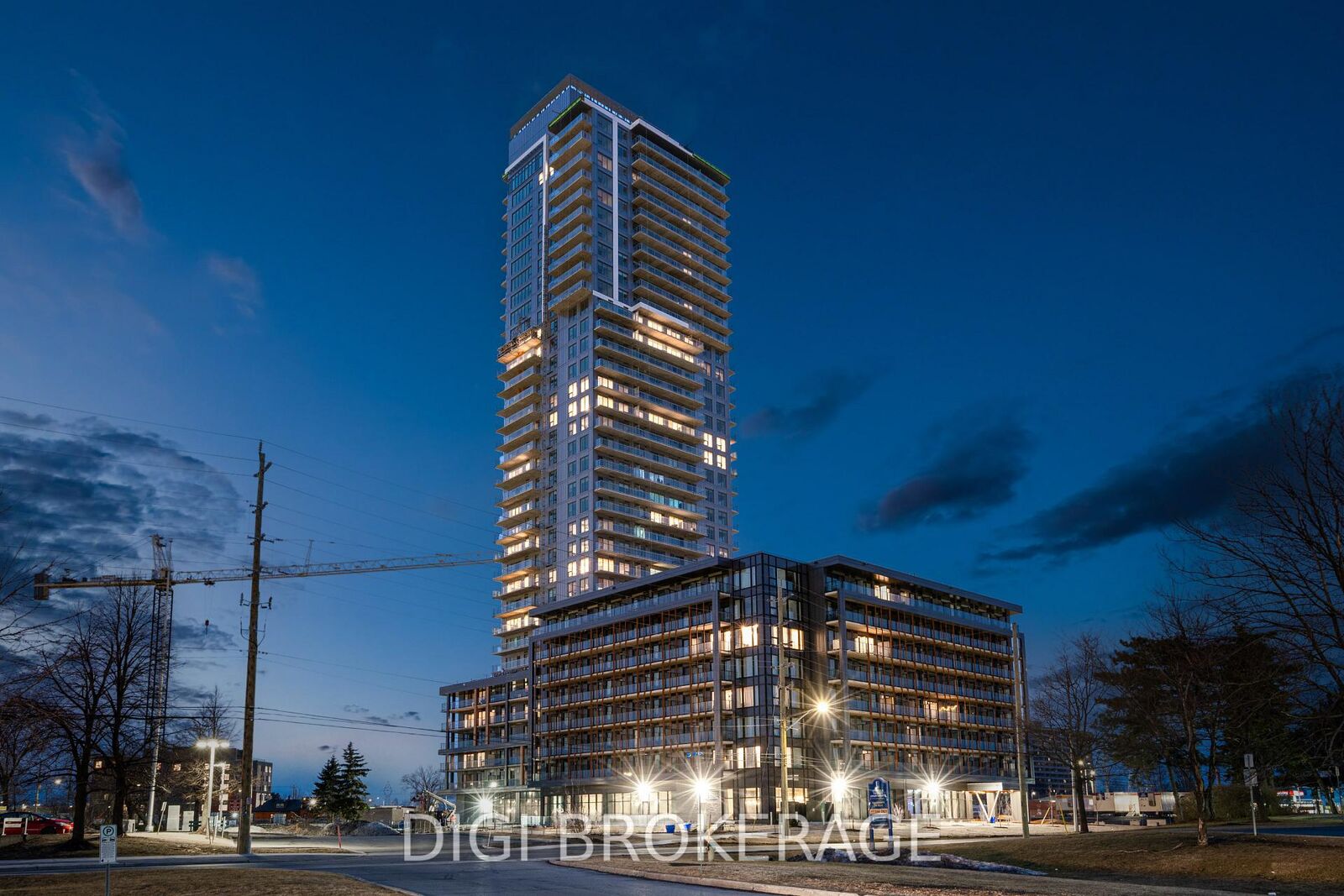 Property Photo: 1250 Cummings Avenue 208 ON K1J 0E4