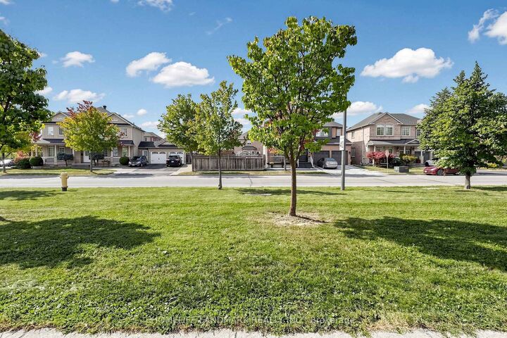 Property Photo:  247 Mingay Avenue  ON L6E 1J1 