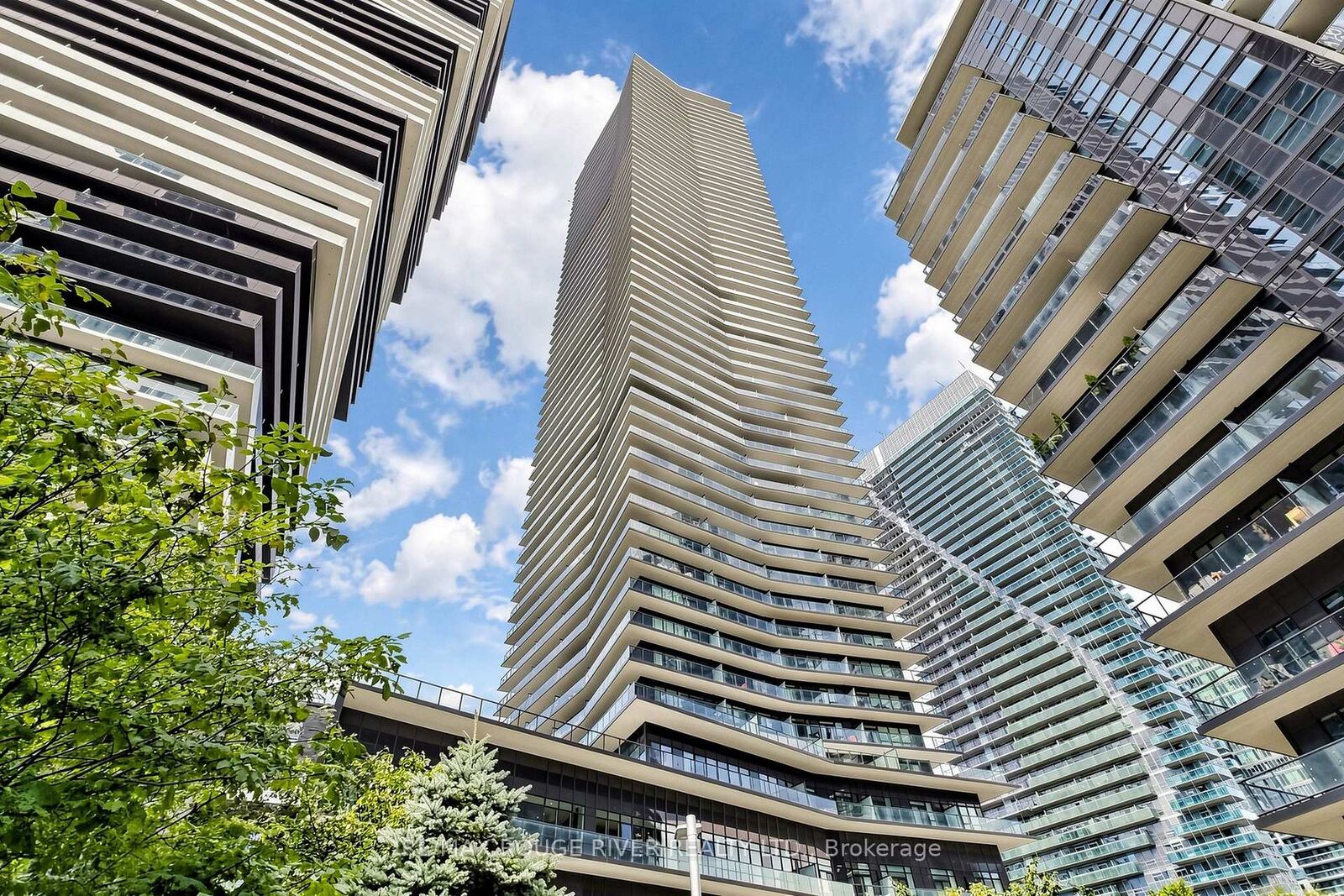 Property Photo:  38 Annie Craig Drive 910  ON M8V 0G9 