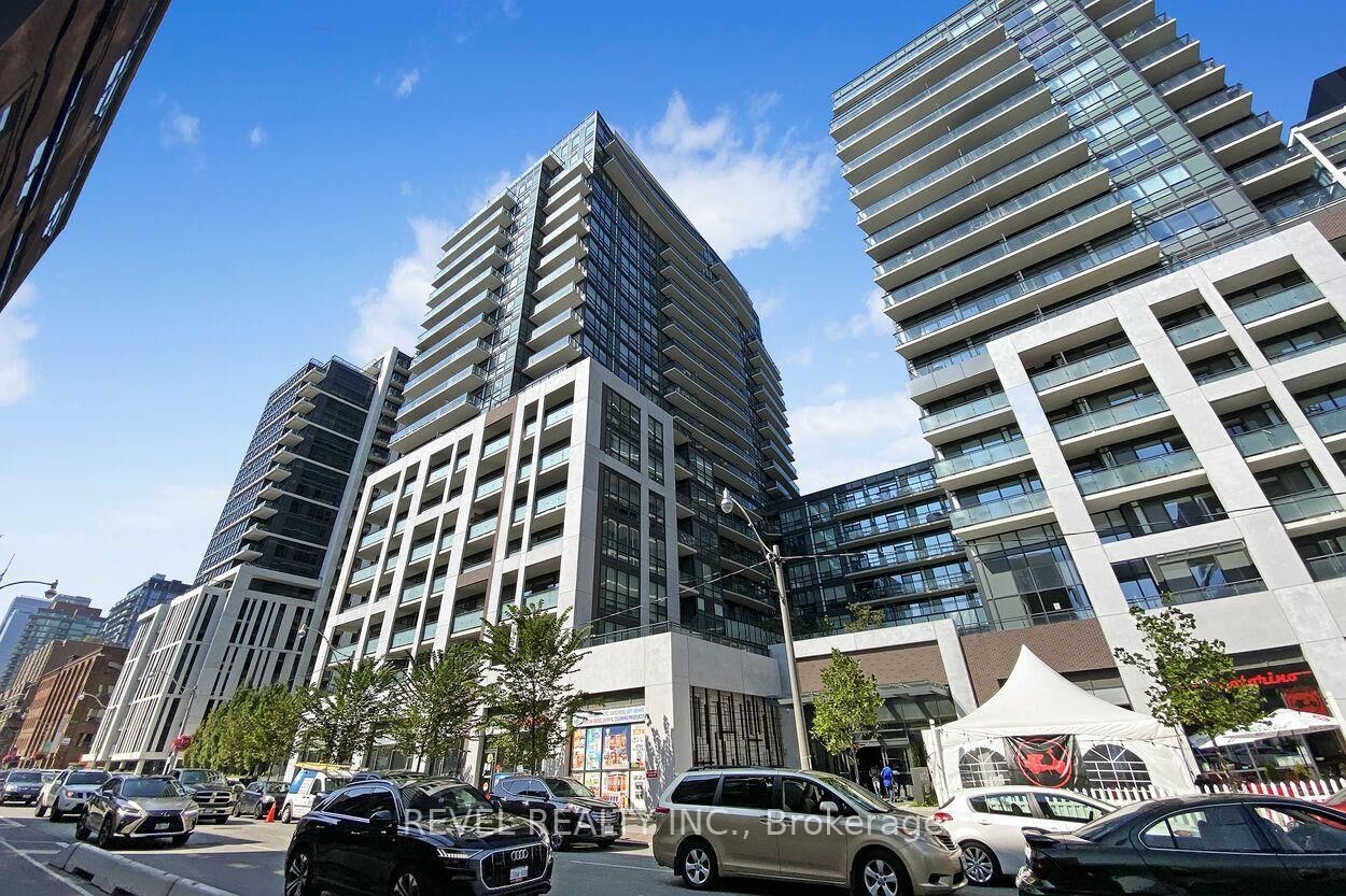 Property Photo:  460 Adelaide Street E 726  ON M5A 0E7 