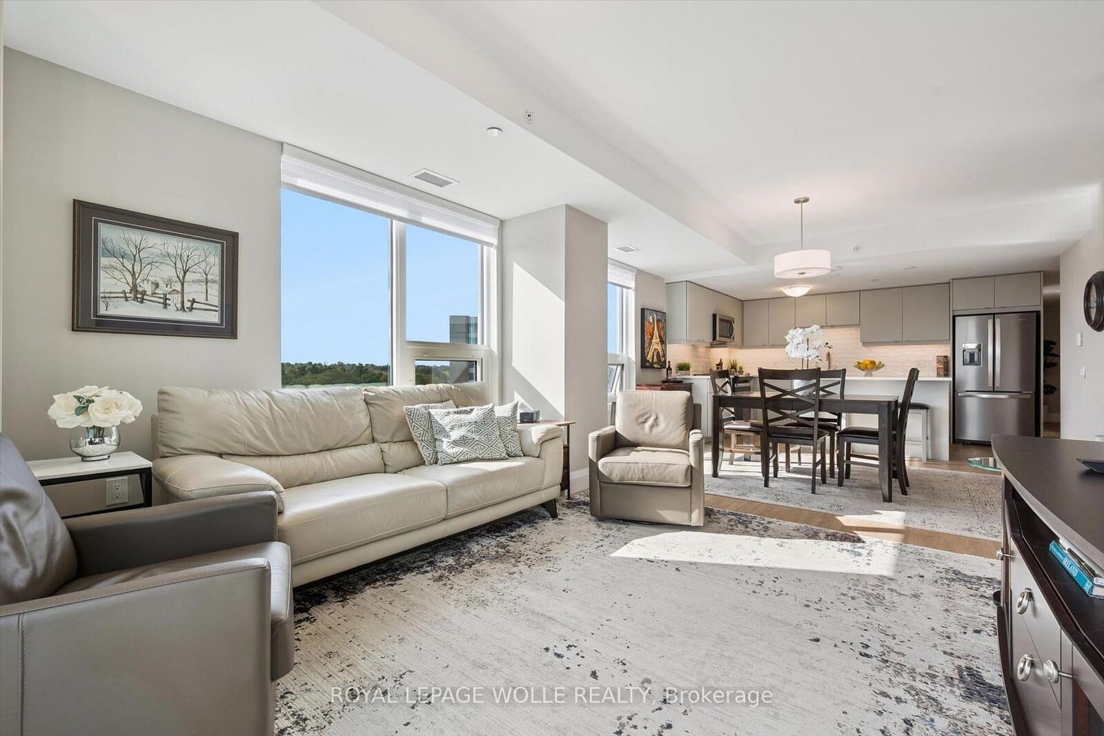 Property Photo:  93 Arthur Street S 618  ON N1E 0T3 