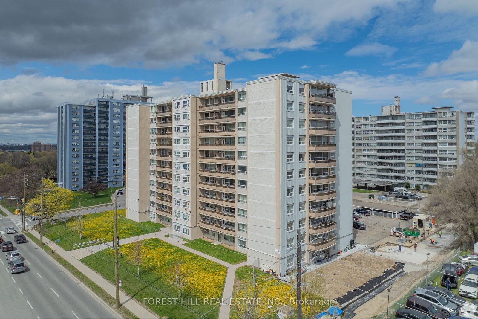 Property Photo:  1130 Wilson Avenue 104  ON M3A 2A5 