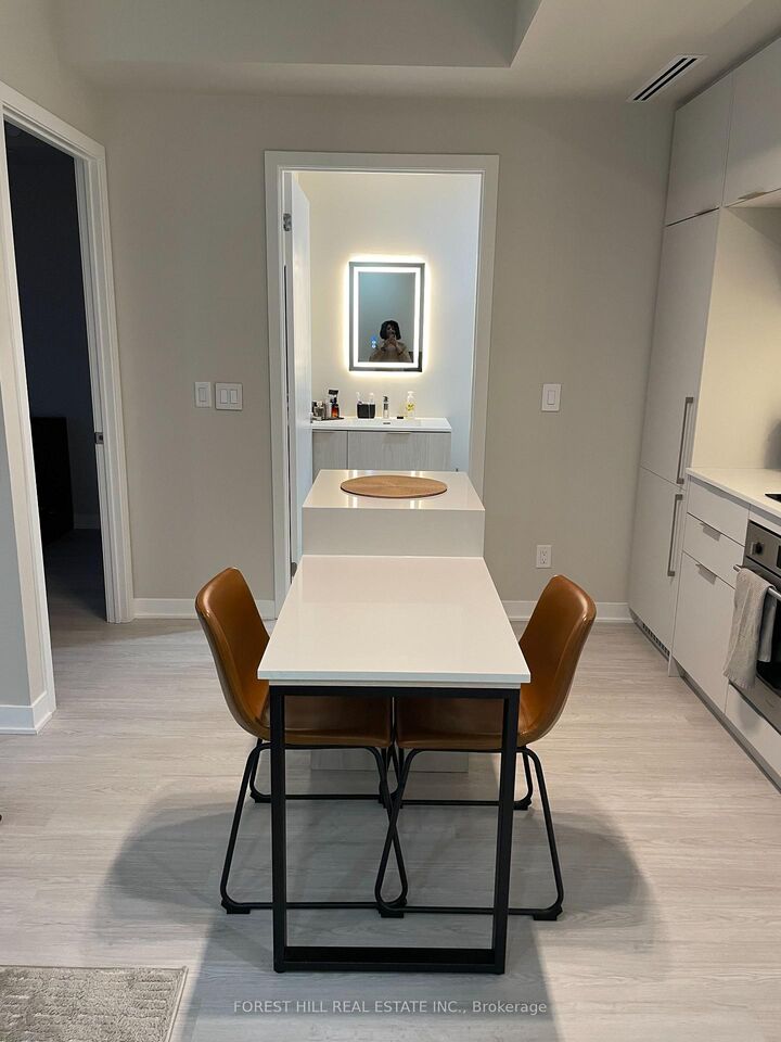 Property Photo:  185 Alberta Avenue 316  ON M6C 0A5 