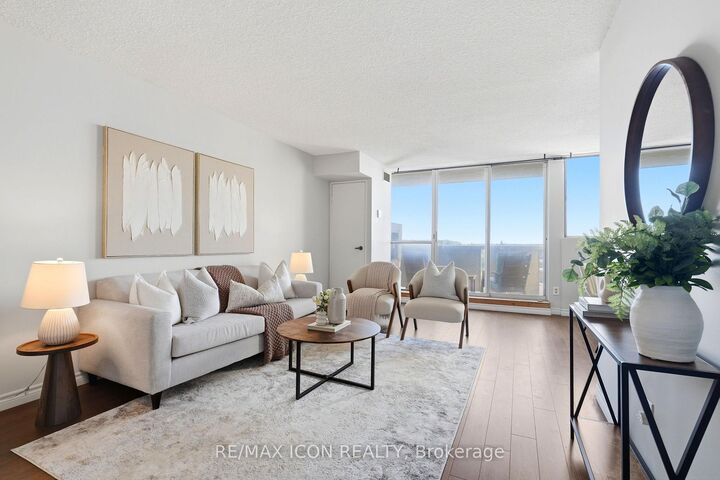 Property Photo:  375 King Street N 708  ON N2J 4L6 