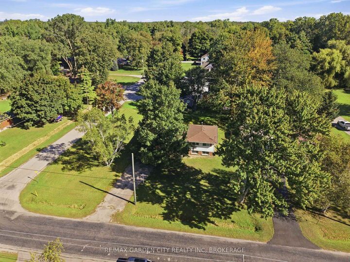 Property Photo:  125 Inman Road  ON N1A 3B7 