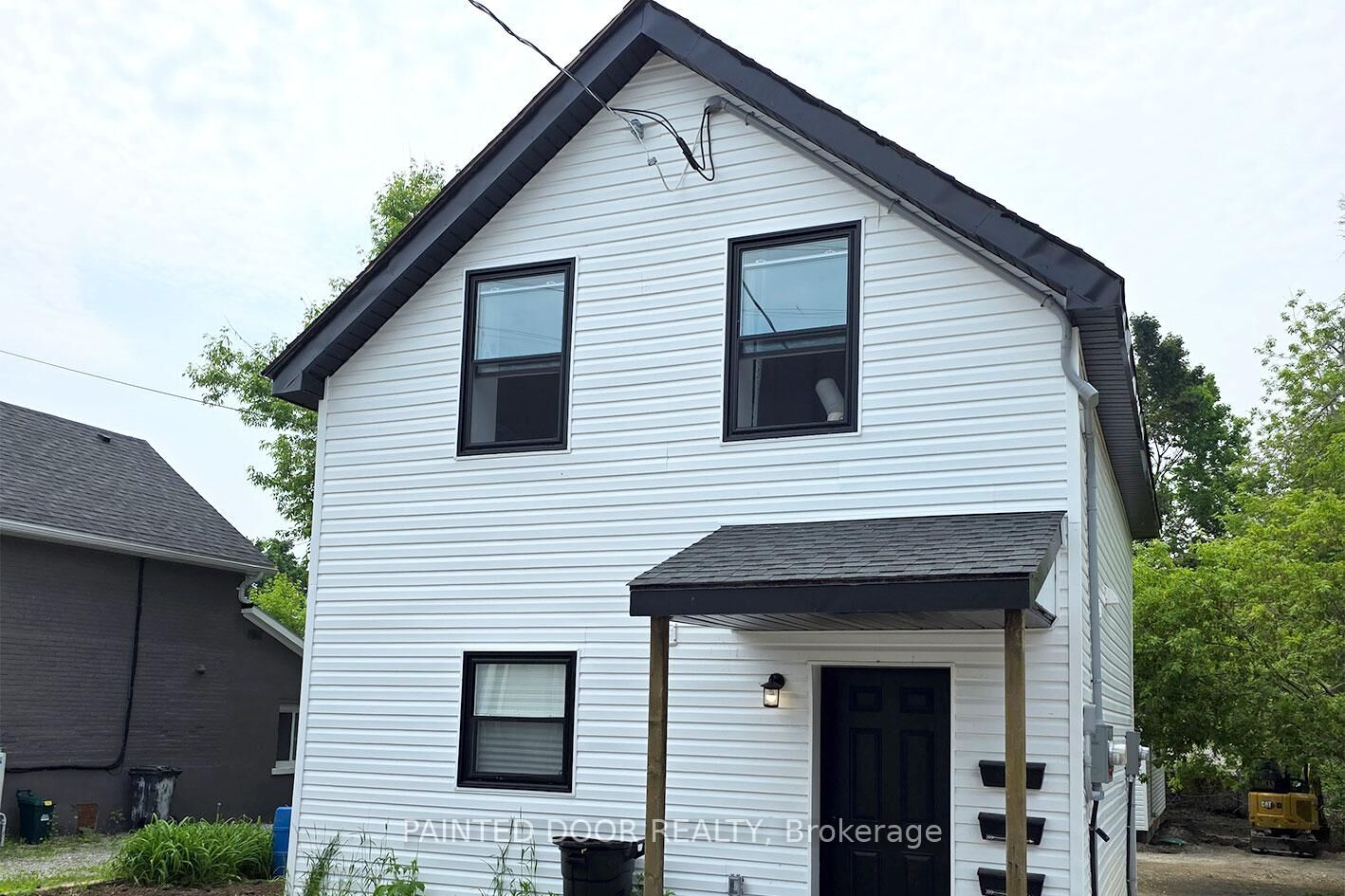 Property Photo:  109 Albert Street S  ON L3V 5L1 