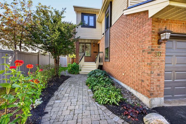 Property Photo:  96 Florizel Avenue  ON K2H 9P9 