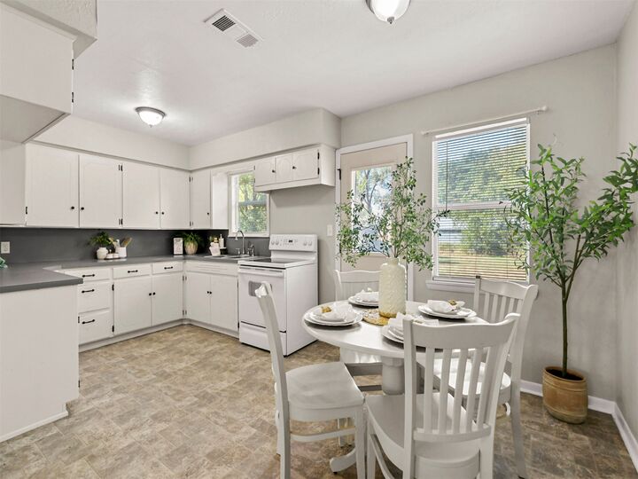 Property Photo: 71 Meadow Street OK 73443