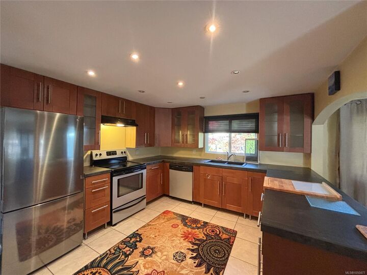Property Photo:  603 Conuma Dr  BC V0P 1G0 
