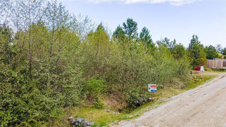 Property Photo:  1138 Fifth Ave  BC V0R 3A0 