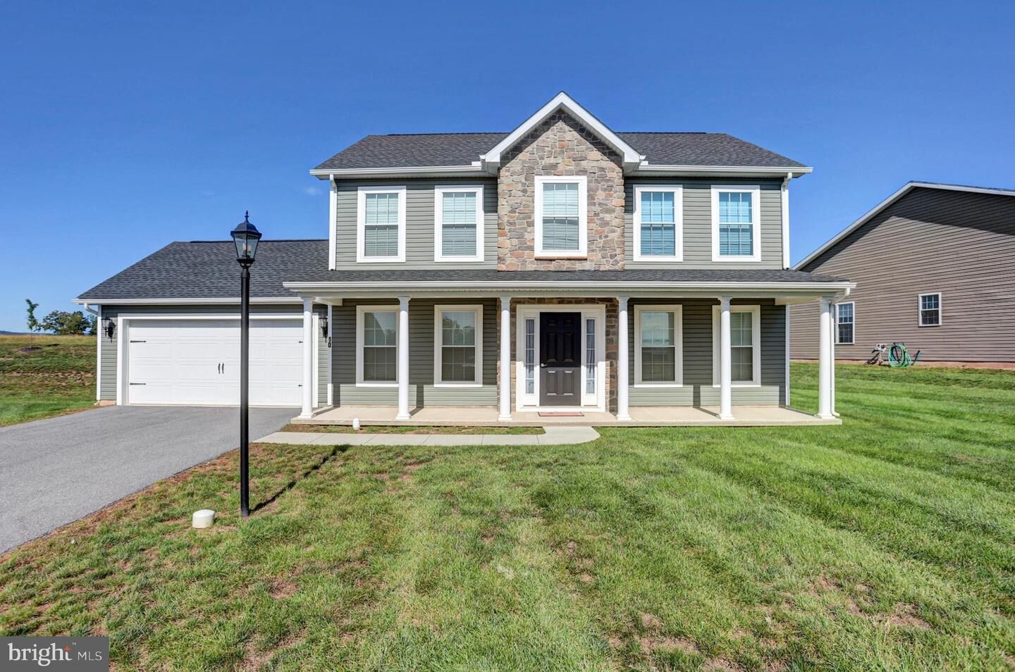 Property Photo:  10 Egret Court  PA 17325 