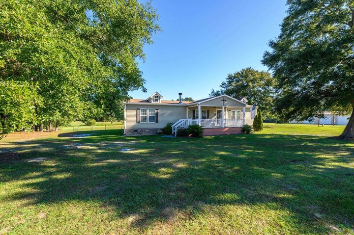 Property Photo:  3286 B And S Rd.  SC 29569 