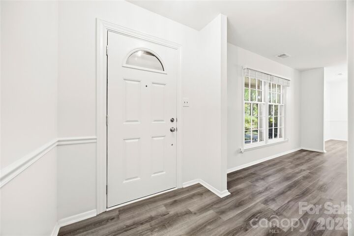 Property Photo: 9112 Sardis Forest Drive NC 28270