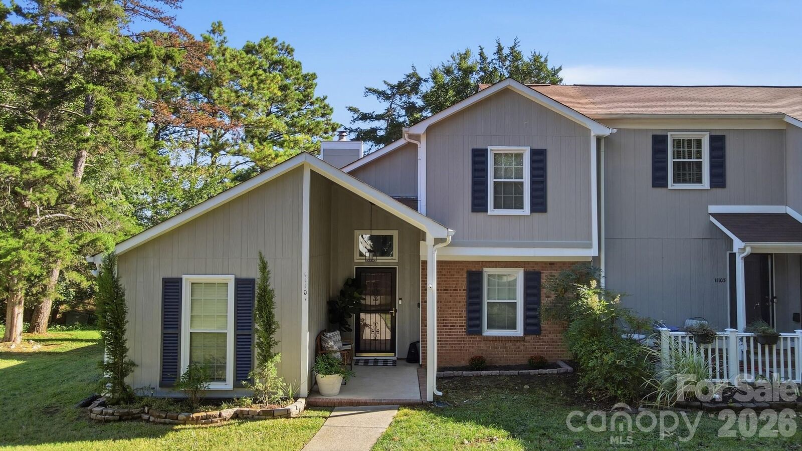 Property Photo:  11101 Sevilla Court  NC 28226 