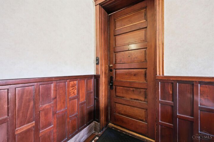 Property Photo: 2356 Park Avenue OH 45206