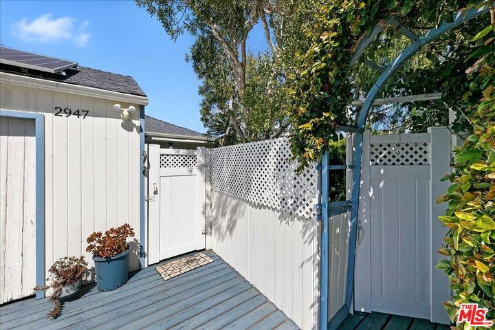 Property Photo:  2947 Corral Canyon Rd  CA 90265 