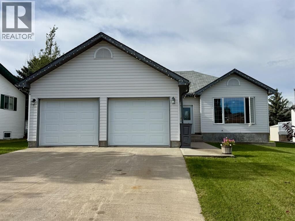 Property Photo:  5010 47 Street  AB T0B 2H0 