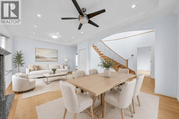 Property Photo: 213 West 28th Street BC V7N 2H9