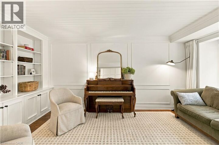Property Photo:  91 Angela Crescent  ON N1S 4B5 