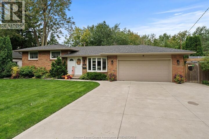 Property Photo:  3831 Kathleen  ON N9G 1R1 