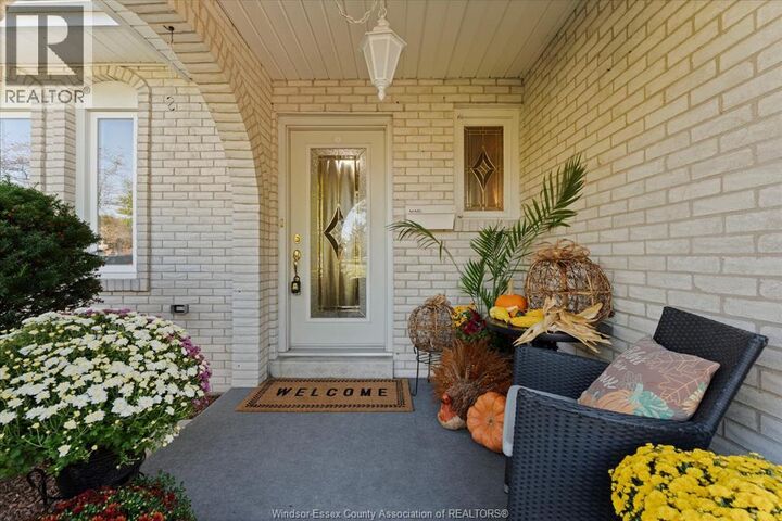 Property Photo:  182 Centennial  ON N8N 2N6 