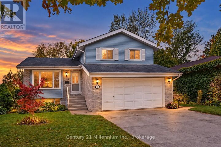 Property Photo:  18 Dillon Drive  ON L9Y 4S3 