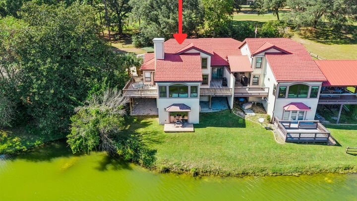 Property Photo: 1100 Lake Way Drive FL 32578