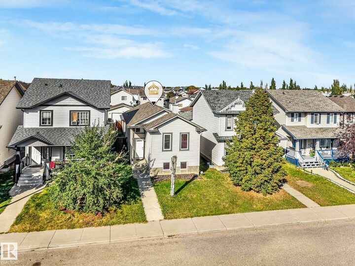 Property Photo:  11644 167A Avenue NW  AB T5X 6J5 