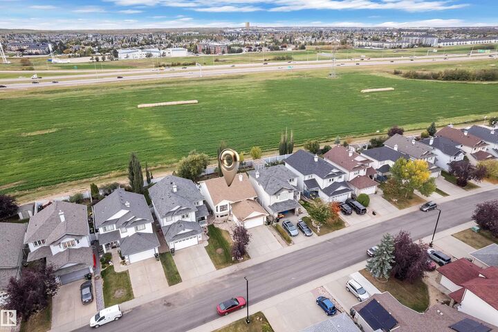 Property Photo:  1233 Ormsby Lane NW  AB T5T 6R2 