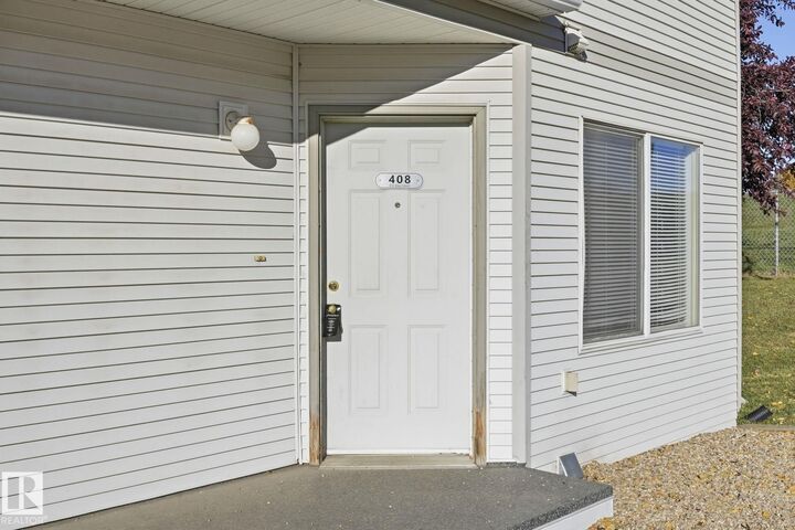 Property Photo: 610 King Street 408 AB T7X 4J9