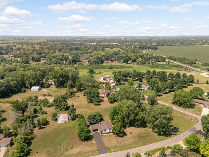 Property Photo:  22155 Beaumont Way  MN 55024 