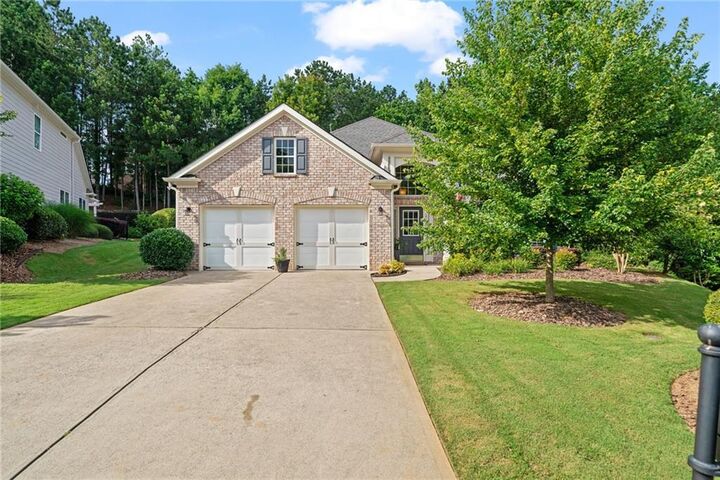 Property Photo:  5623 Lancashire Lane  GA 30041 