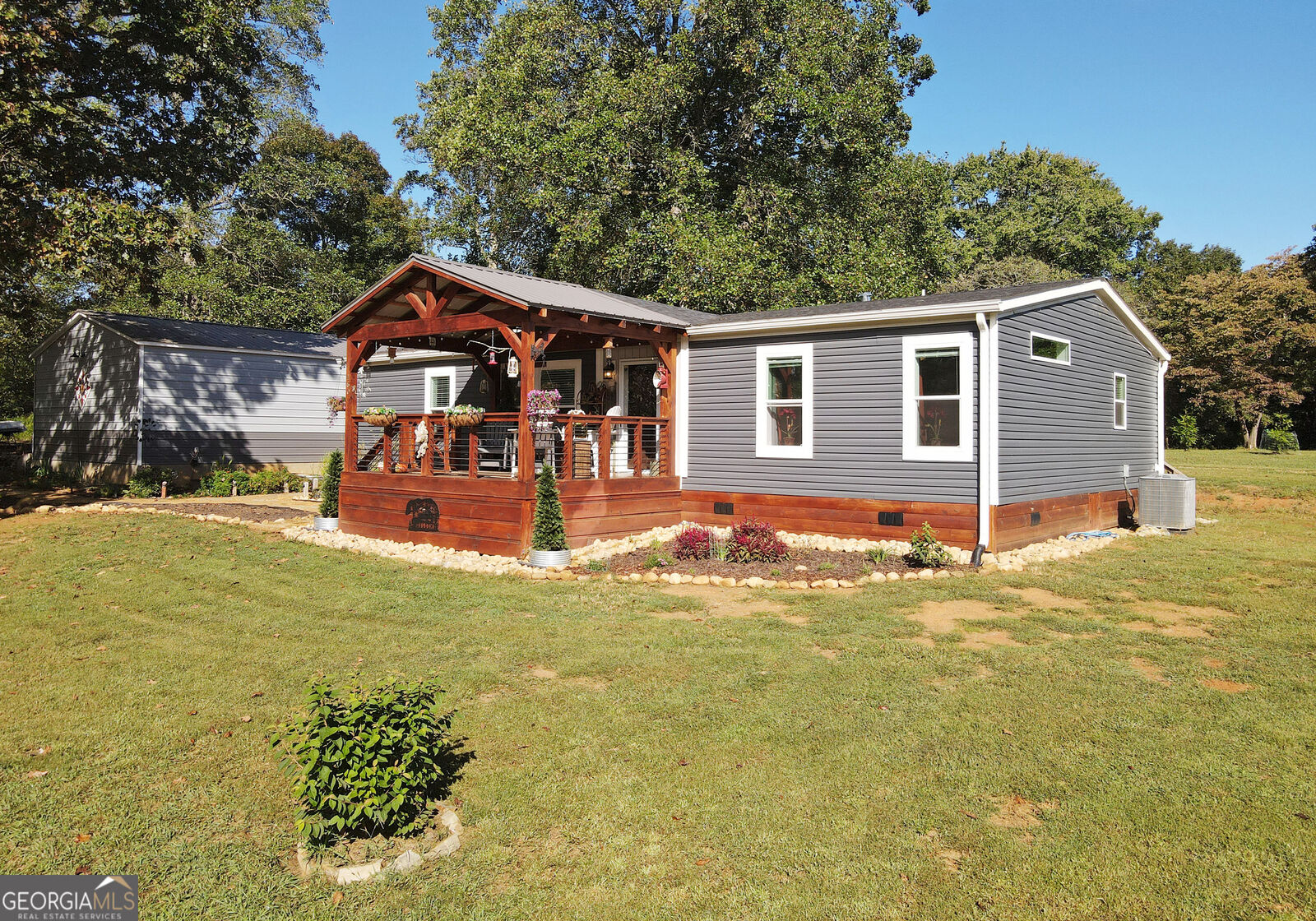 Property Photo:  460 Holly Point Drive  NC 28906 