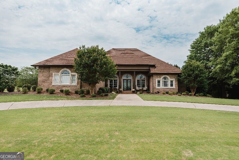 Property Photo: 605 Birkdale Boulevard GA 30116