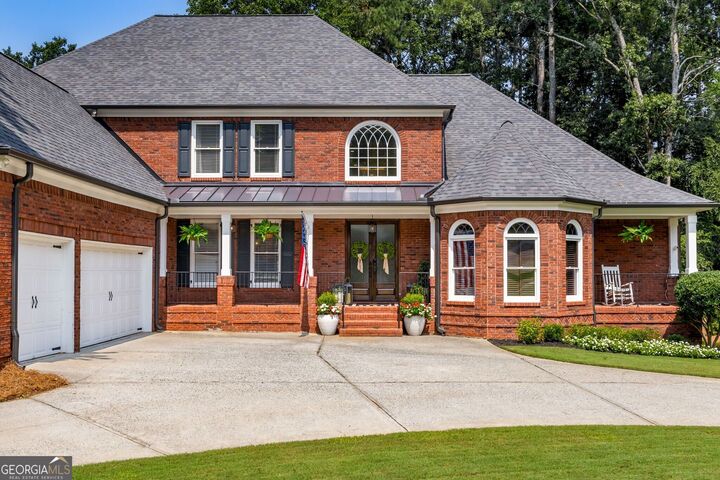 Property Photo:  190 Oakhurst Leaf Drive  GA 30004 