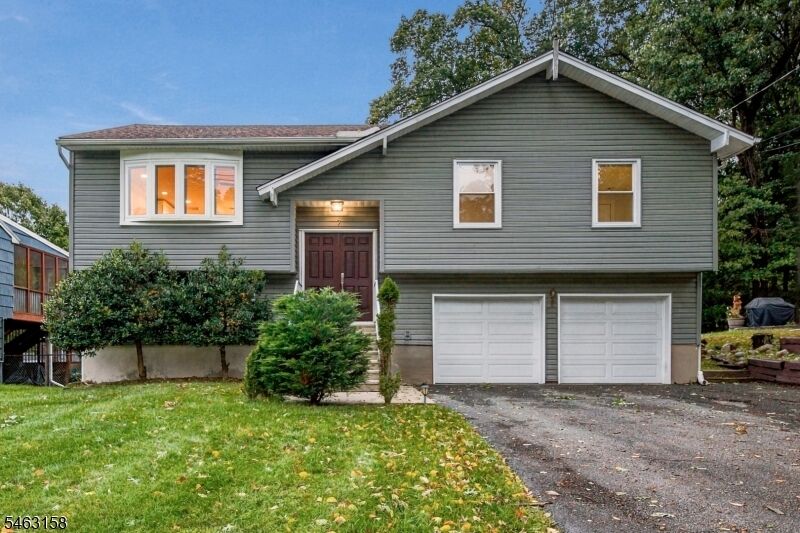 Property Photo:  7 Ute Pl  NJ 07866 
