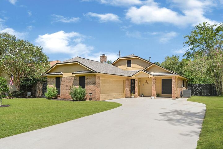 Property Photo: 34 Alexander Court TX 77515