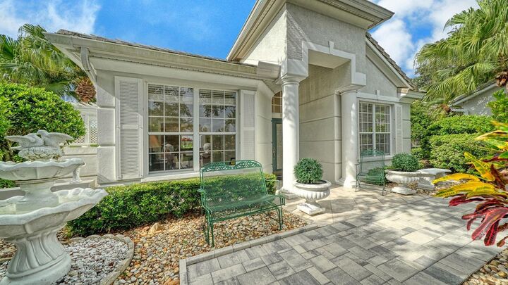 Property Photo:  7126 Kensington Court  FL 34201 