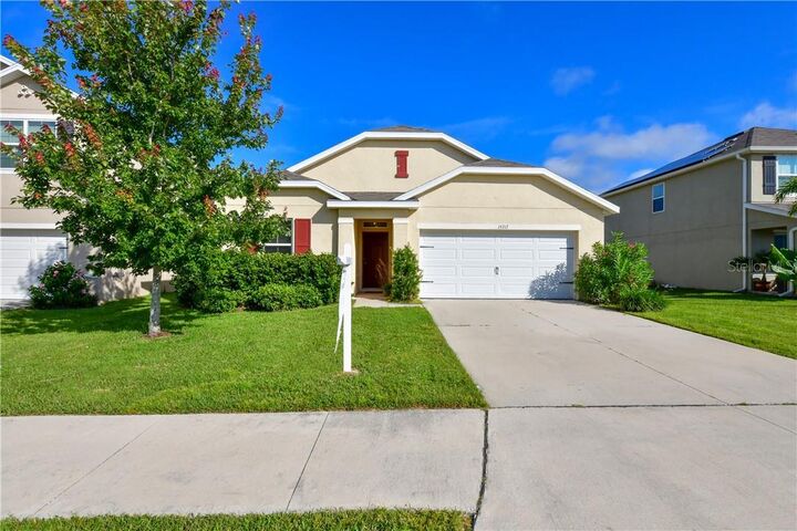 Property Photo:  15717 High Bell Place  FL 34212 